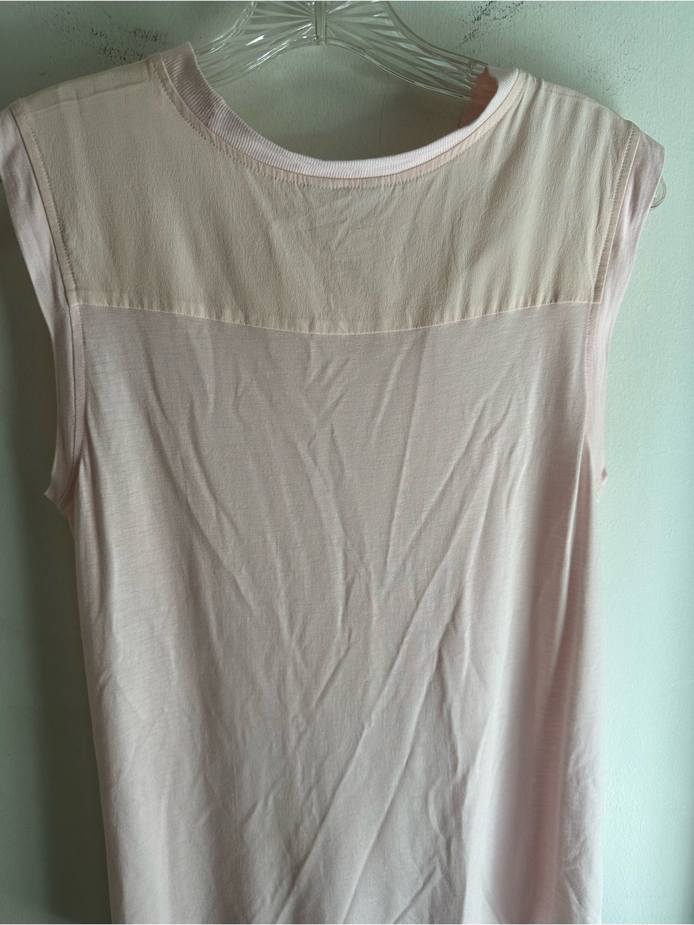 Fossil Women’s Pink Sleeveless Blouse Top Size Medium Soft Casual Knit - Picture 3 of 4